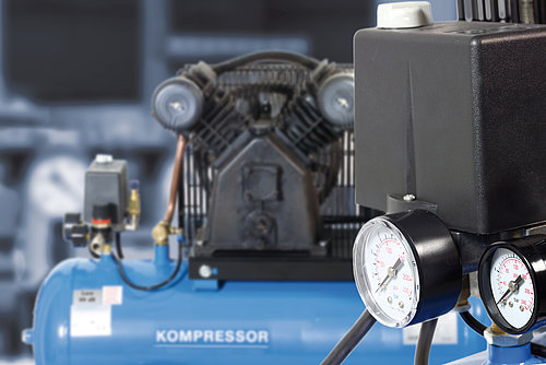 Compressed air systems / compressors